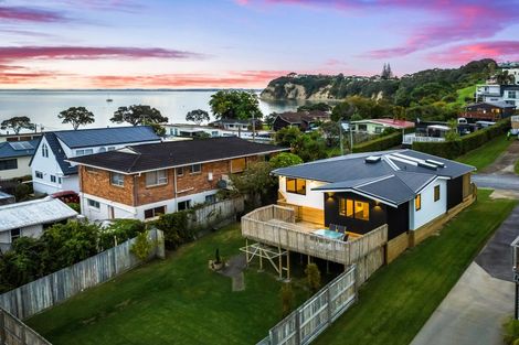Photo of property in 12 Capitol Road, Matakatia, Whangaparaoa, 0930