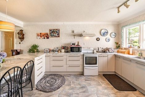 Photo of property in 1458b State Highway 2, Kaitoke, Upper Hutt, 5018