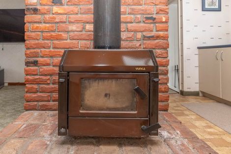 Photo of property in 80 Main Road, Harihari, 7884