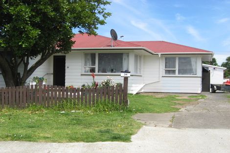 Photo of property in 34 Tarata Crescent, Mangere Bridge, Auckland, 2022