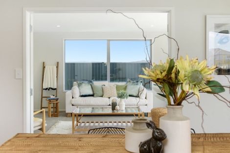 Photo of property in 24 Blacklock Road, Pyes Pa, Tauranga, 3112