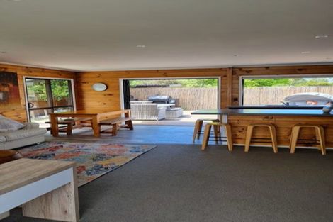 Photo of property in 11 Somerville Lane, Brightwater, 7022