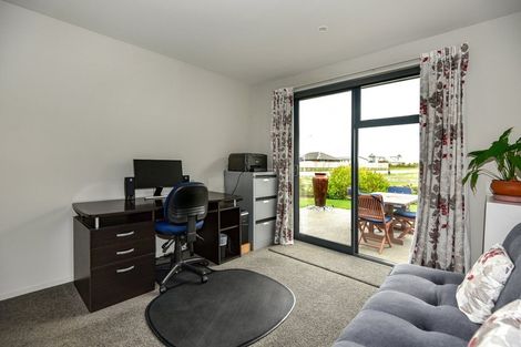 Photo of property in 5 Four Peaks Drive, Wigram, Christchurch, 8025