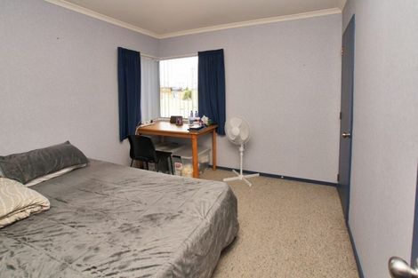 Photo of property in 4 Sandhurst Place, Nawton, Hamilton, 3200