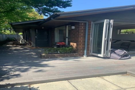 Photo of property in 52 Hawthorne Street, Strowan, Christchurch, 8052
