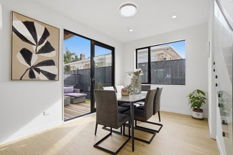 Photo of property in 28b Kereru Street, Henderson, Auckland, 0612