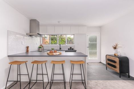 Photo of property in 2/17 Tudor Avenue, Ilam, Christchurch, 8041