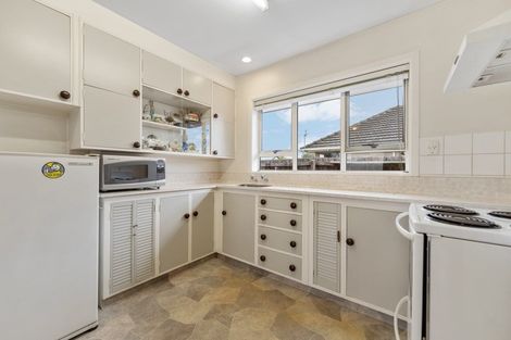 Photo of property in 64 Eureka Street, Aranui, Christchurch, 8061