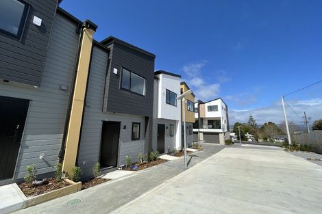 Photo of property in 6/241 Don Buck Road, Massey, Auckland, 0614