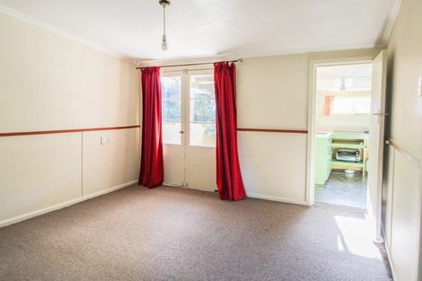 Photo of property in 16 Wellington Street, Enfield, Oamaru, 9491