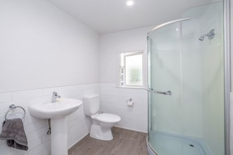 Photo of property in 65 Brandon Street, Featherston, 5710