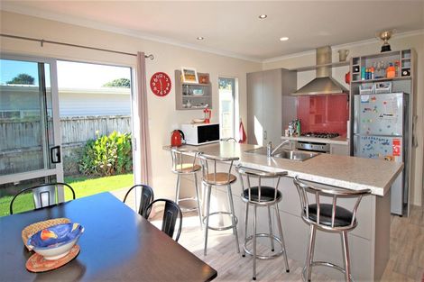 Photo of property in 34 Dolphin Drive, Whiritoa, Whangamata, 3691