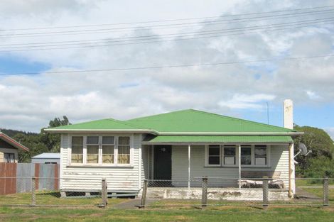Photo of property in 3 Pahura Road, Tolaga Bay, 4077