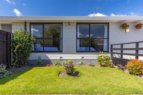 Photo of property in 2/14 Shetland Street, Woolston, Christchurch, 8062