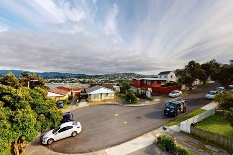 Photo of property in 7/21 Duchess Place, Maupuia, Wellington, 6022