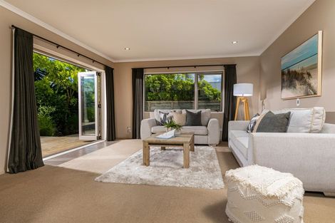 Photo of property in 6 Orchard Lane, Huapai, Kumeu, 0810