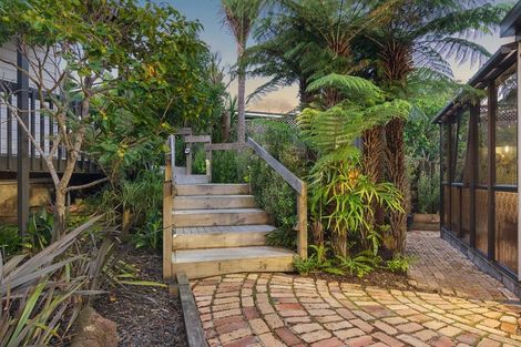 Photo of property in 89a Hebron Road, Waiake, Auckland, 0630