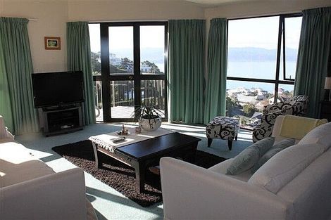 Photo of property in 19 Waru Street, Khandallah, Wellington, 6035