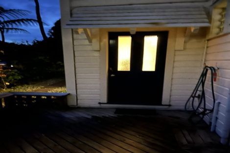 Photo of property in 22 Creswick Terrace, Northland, Wellington, 6012