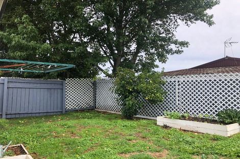 Photo of property in 35b Trentham Road, Papakura, 2110