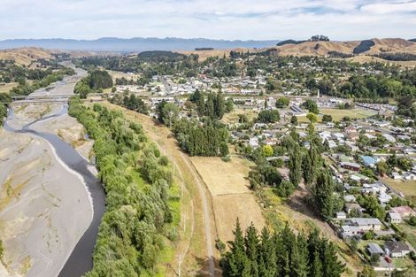 Photo of property in 52 Mcgreevy Street, Waipawa, 4210