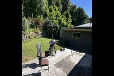 Photo of property in 564 Main Road North, Timberlea, Upper Hutt, 5018
