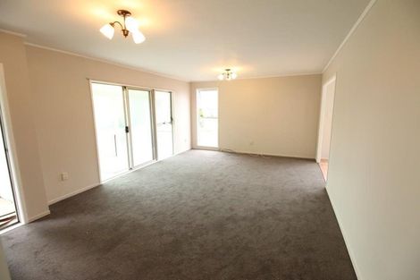 Photo of property in 41 Moncrieff Avenue, Clendon Park, Auckland, 2103