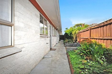 Photo of property in 1b Huia Road, Papatoetoe, Auckland, 2025