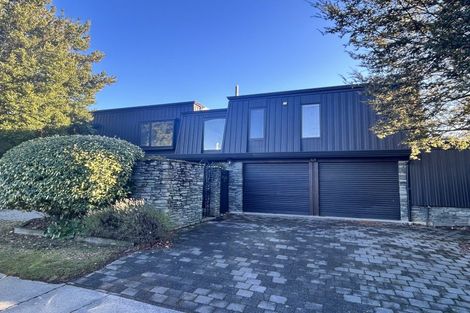 Photo of property in 64 Oregon Drive, Kelvin Heights, Queenstown, 9300