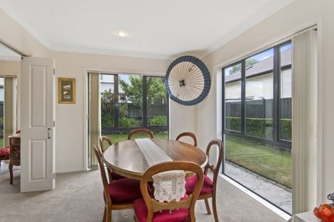 Photo of property in 3 Saint Clair Close, Harewood, Christchurch, 8051