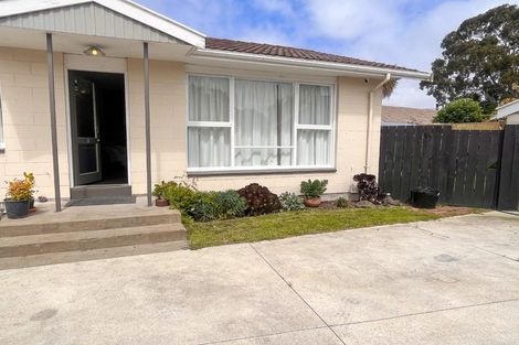 Photo of property in 2/29 Kuaka Crescent, Bromley, Christchurch, 8062
