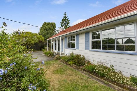 Photo of property in 7 Fox Place, Cloverlea, Palmerston North, 4412