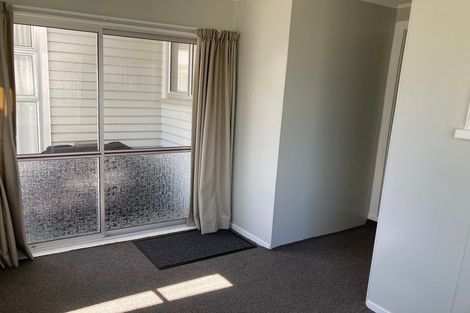Photo of property in 74 Birmingham Street, Takaro, Palmerston North, 4412