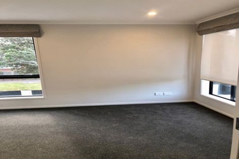 Photo of property in 2 Patariki Way, Beach Haven, Auckland, 0626