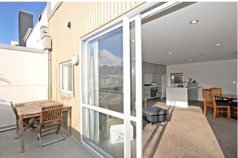 Photo of property in 5/12 Agra Crescent, Khandallah, Wellington, 6035