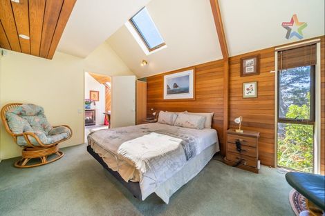 Photo of property in 39 Nikau Road, Point Howard, Lower Hutt, 5013