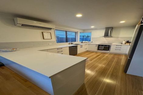 Photo of property in 64 Oriental Parade, Papamoa Beach, Papamoa, 3118