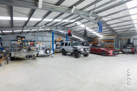 Photo of property in 285 Annandale Road, Taupaki, Henderson, 0782