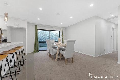 Photo of property in 7 Kahika Grove, Huapai, Kumeu, 0810