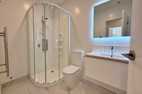 Photo of property in 5/3 Kawau Close, Orewa, 0931