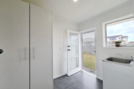 Photo of property in 2/90 Puhinui Road, Papatoetoe, Auckland, 2104