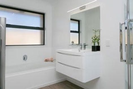 Photo of property in 21 Moa Lane, Richmond Heights, Taupo, 3330