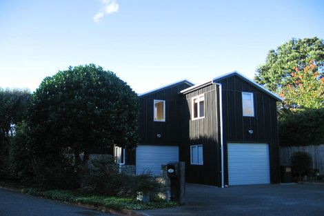 Photo of property in 8 River Glade, Waikanae, 5036