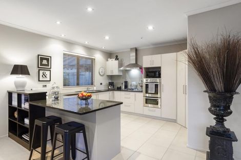 Photo of property in 28 Woodleigh Place, Ohauiti, Tauranga, 3112