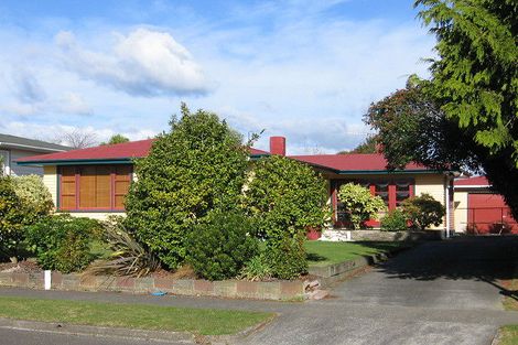 Photo of property in 18 Newcastle Street, Hokowhitu, Palmerston North, 4410