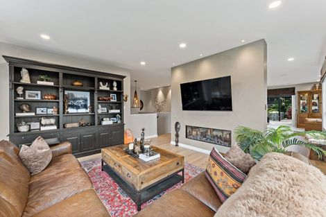 Photo of property in 61 Pitoitoi Drive, Riverhead, 0820