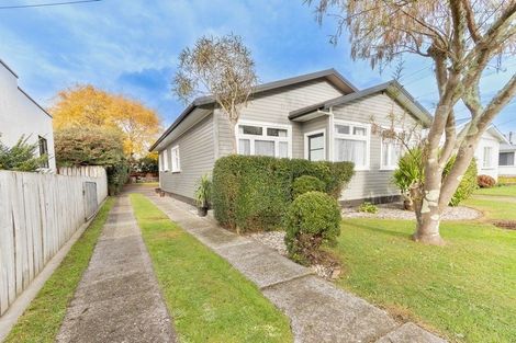 Photo of property in 21 Ballance Street, Aramoho, Whanganui, 4500