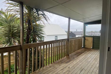 Photo of property in 125 Barrack Road, Mount Wellington, Auckland, 1060