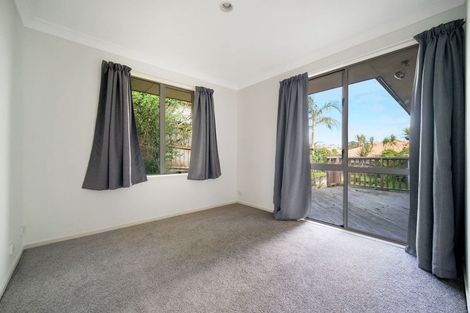 Photo of property in 5 Kasia Close, Massey, Auckland, 0614