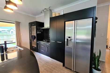 Photo of property in 181a Tasman Street, Opunake, 4616